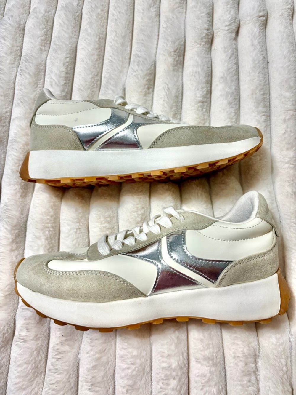 Steve Madden White, Silver & Gray Platform Sneakers